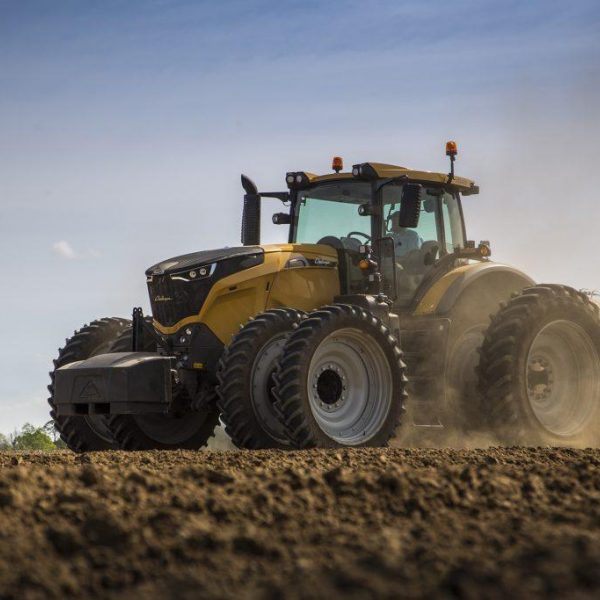 Challenger Tractor 1024X683